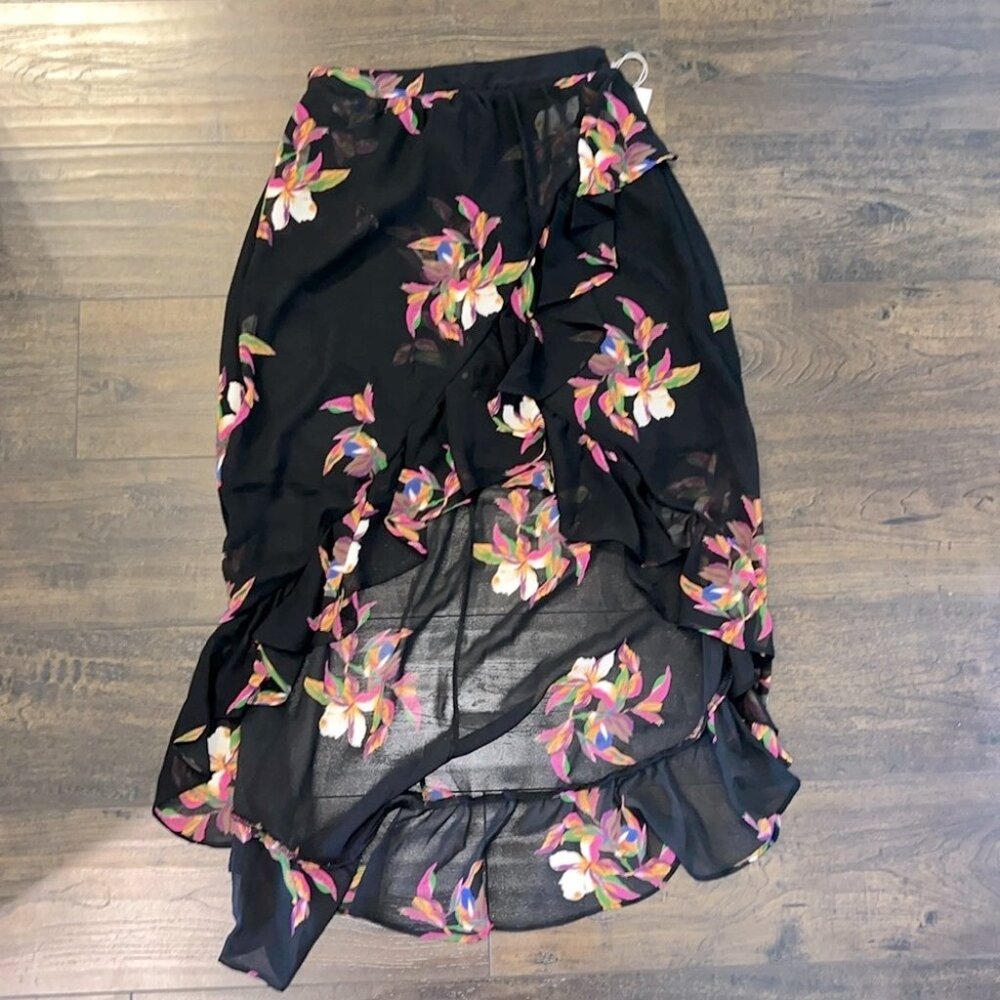 NWT Chiffon Floral Hi-Low Skirt